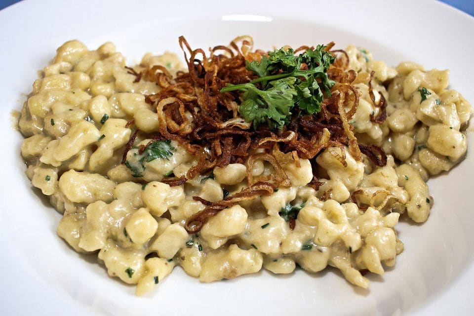 Käsespätzle mit Röstzwiebeln